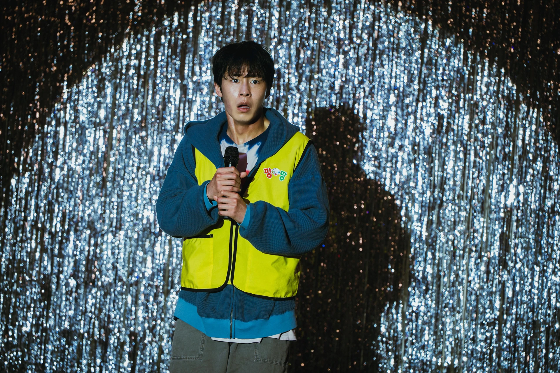 Lee Jae-wook as Hyeok-jun facing a strange workplace in Dead-End Job