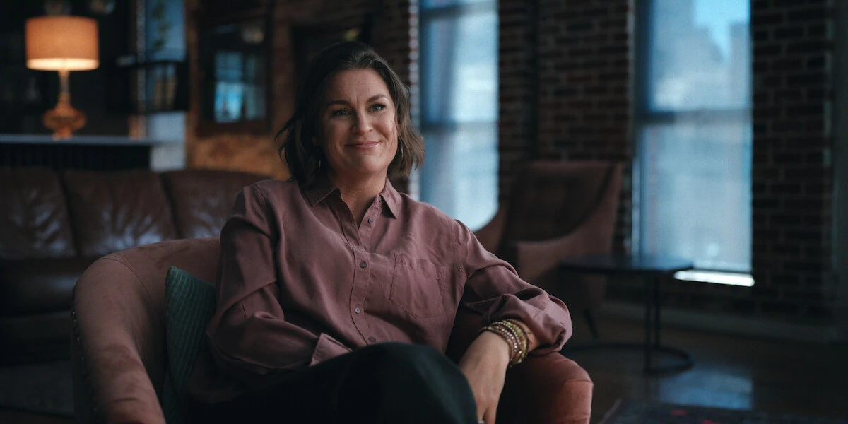 An interview scene from The One About Matthew Perry, released by Netflix
