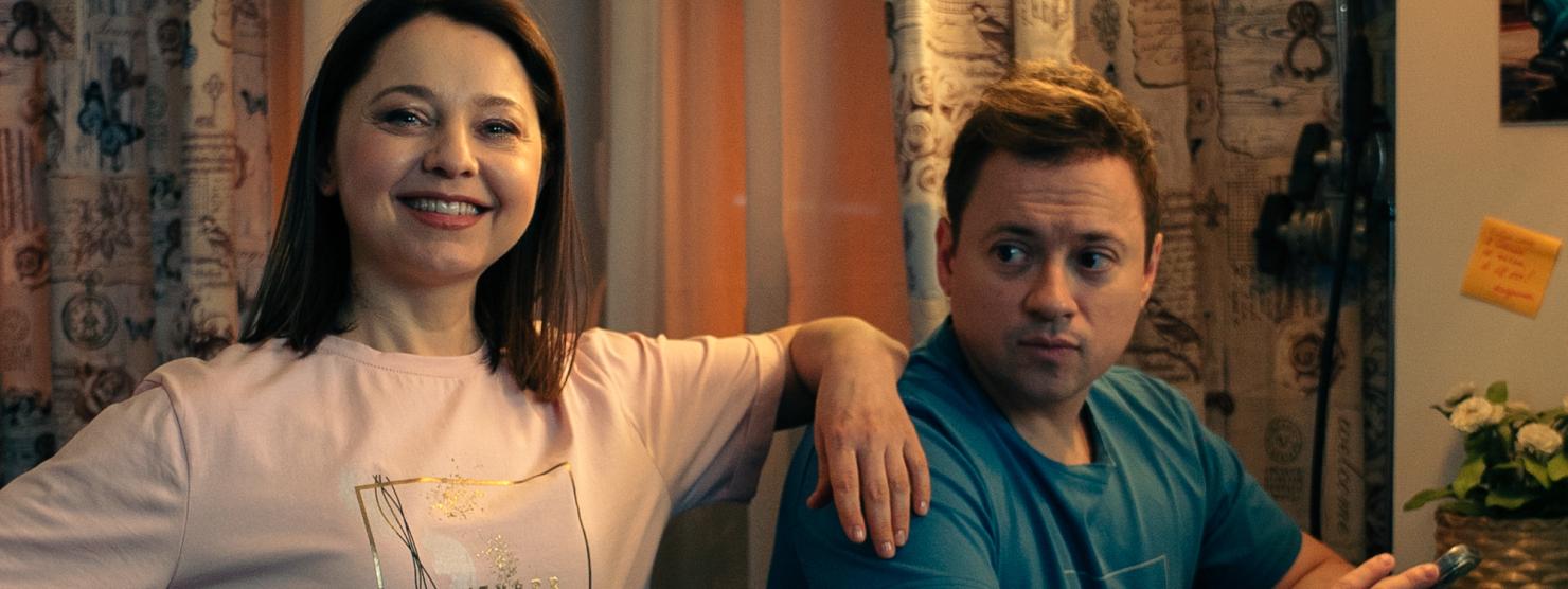 Саша и Таня в кадре десятого сезона сериала САШАТАНЯ — фото ТНТ